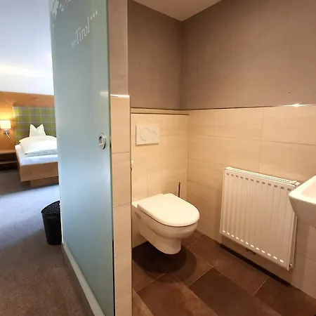 Haus Tirol Oda ve Kahvaltı