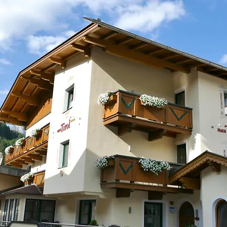 Haus Tirol 4*
